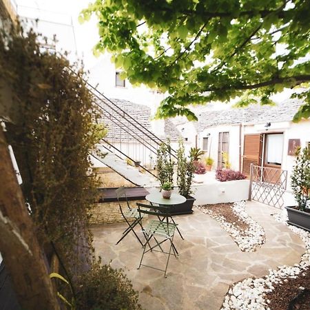 Bed and Breakfast Trullo Syrah-Trulli Anti Charme & Relax Alberobello Zewnętrze zdjęcie