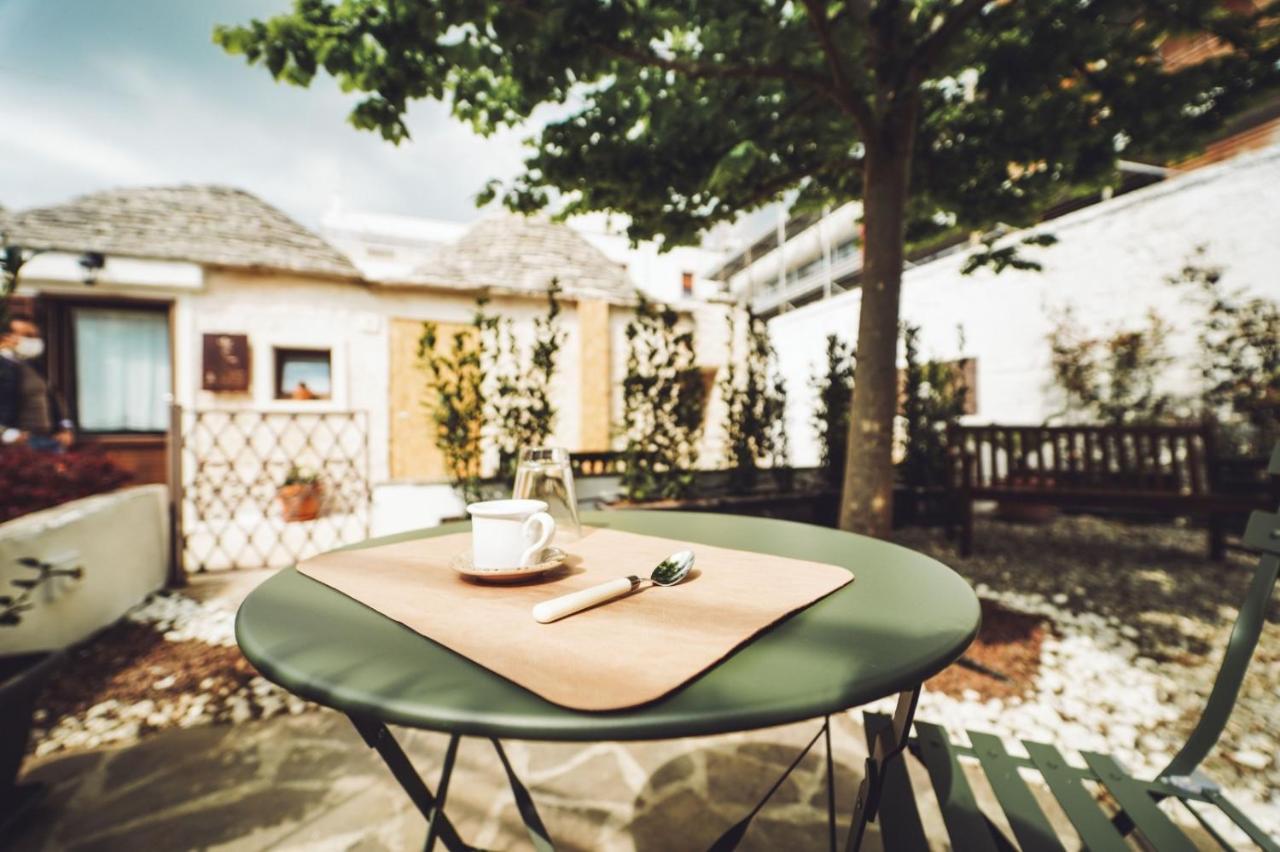 Bed and Breakfast Trullo Syrah-Trulli Anti Charme & Relax Alberobello Zewnętrze zdjęcie