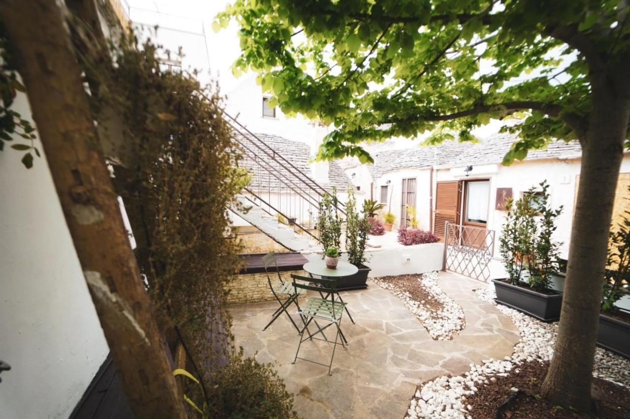 Bed and Breakfast Trullo Syrah-Trulli Anti Charme & Relax Alberobello Zewnętrze zdjęcie